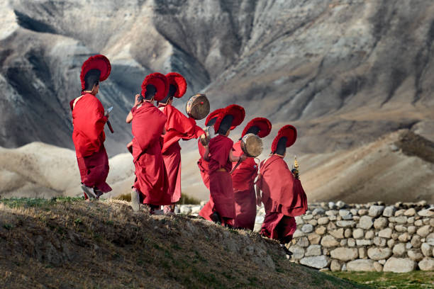 Quels sont les habits traditionnels népalais ?