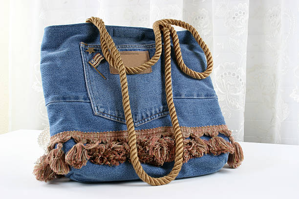 Comment fabriquer un sac en jean ?