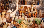 Où trouver un magasin dans le thème de l’Égypte et des pharaons ?