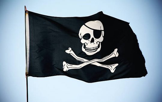 Quelle est la signification du drapeau « tête de mort » ?