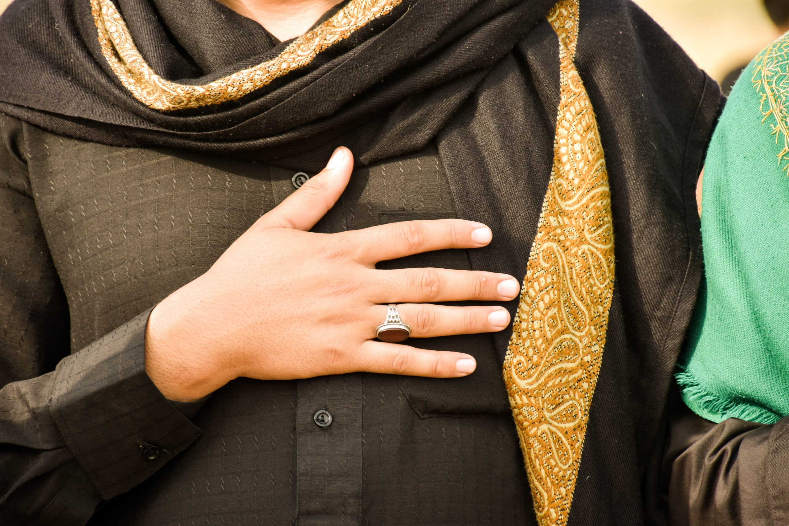 Les bijoux pour les musulmans : découvrez cette tendance en vogue