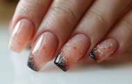 Sublimer votre manucure avec des paillettes sur un vernis semi-permanent : Astuces et techniques